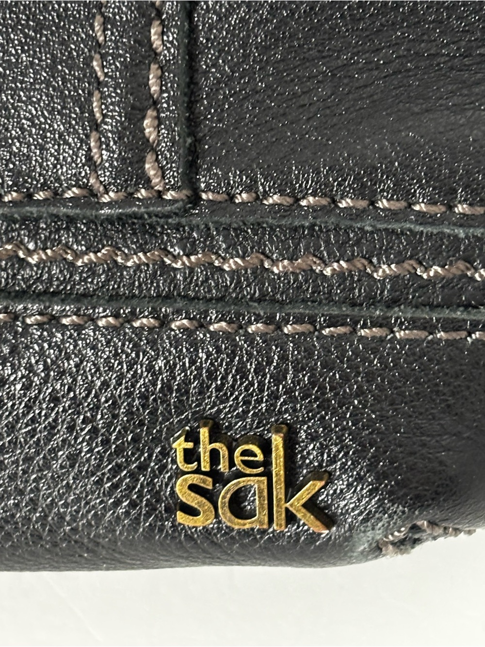 The Sak Black Pebbled Leather Shoulder Bag - Picture 4 of 10